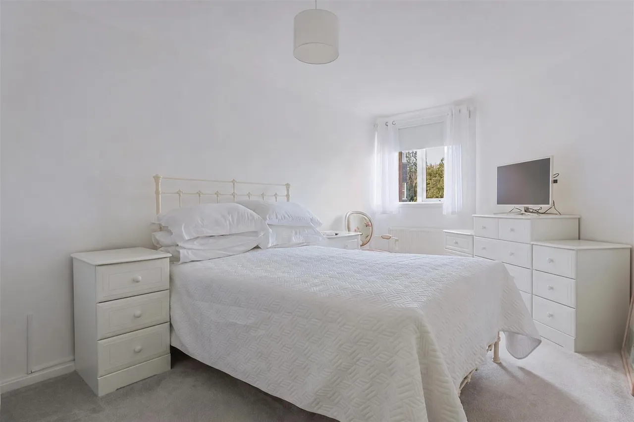 Allenview Road, Wimborne, BH21, photo 7