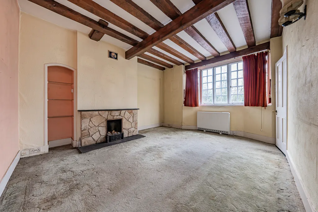 High Road, Eastcote, HA5, photo 21