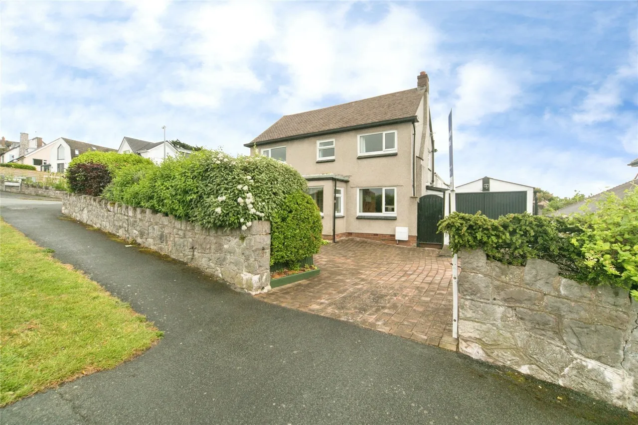 Hawes Drive, Deganwy, LL31, photo 14