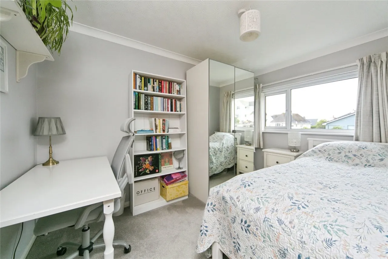 Hawes Drive, Deganwy, LL31, photo 7
