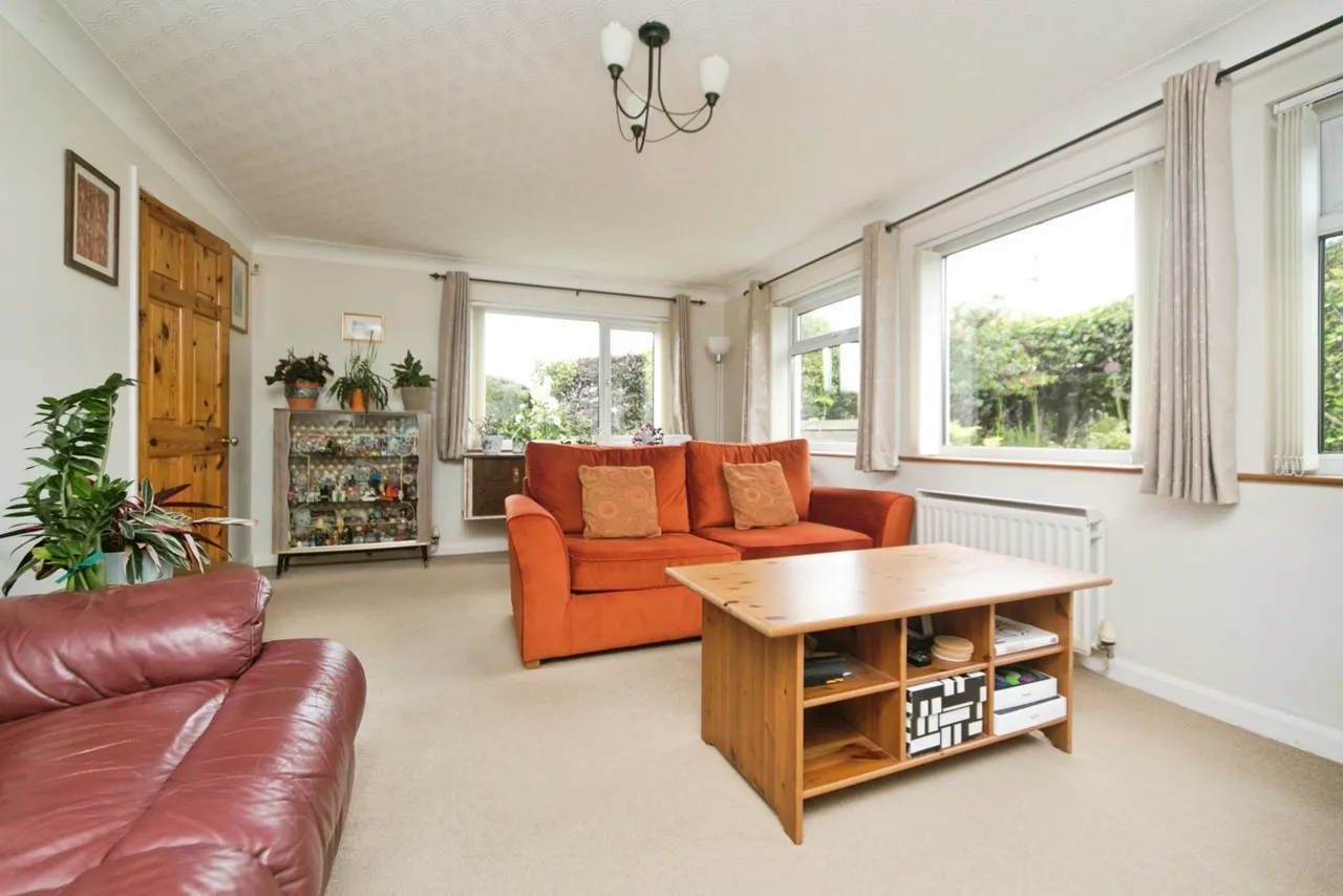 Hawes Drive, Deganwy, LL31, photo 34