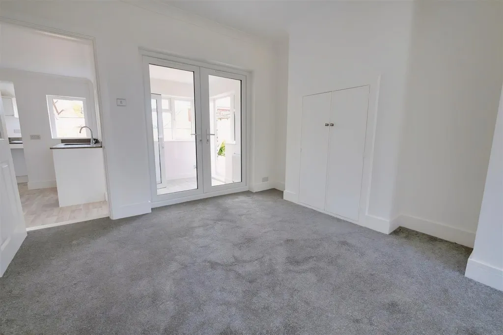 Brighton Road, Lancing, BN15, photo 5