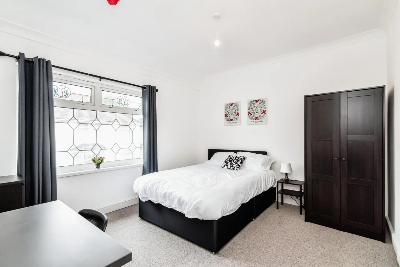 Pool Lane, Oldbury, B69, photo 15