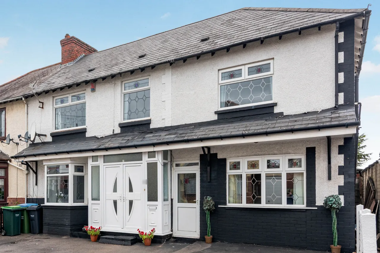 8 bed house to rent, Pool Lane, Oldbury, B69