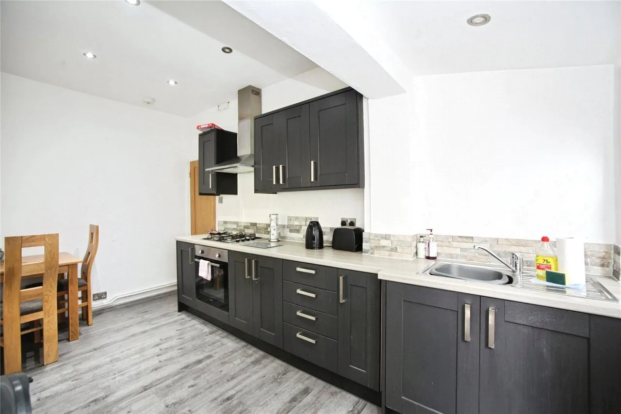 Risca Road, Newport, NP20, photo 13