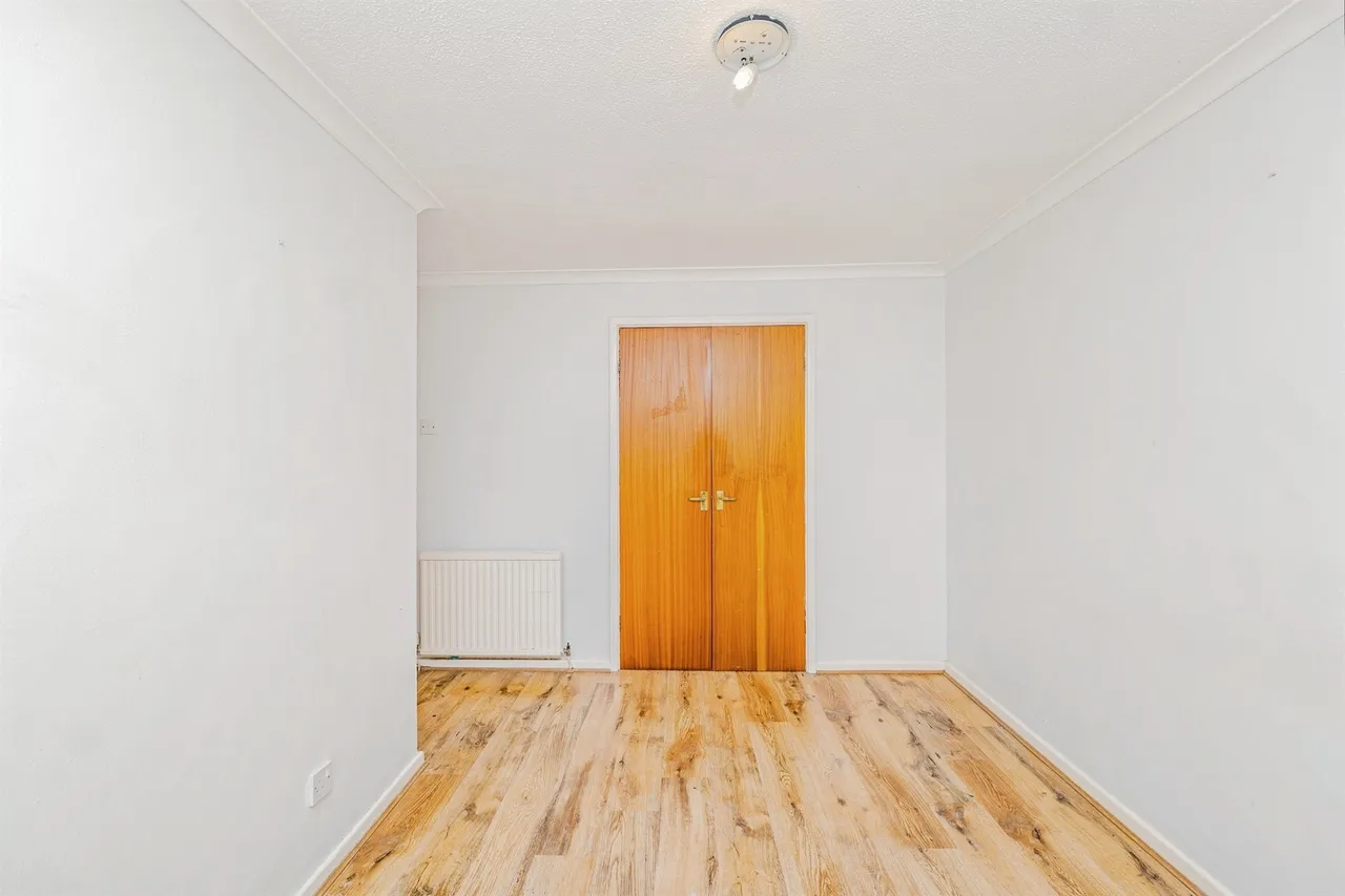 Ffordd Yr Afon Bridgend, CF31, photo 13