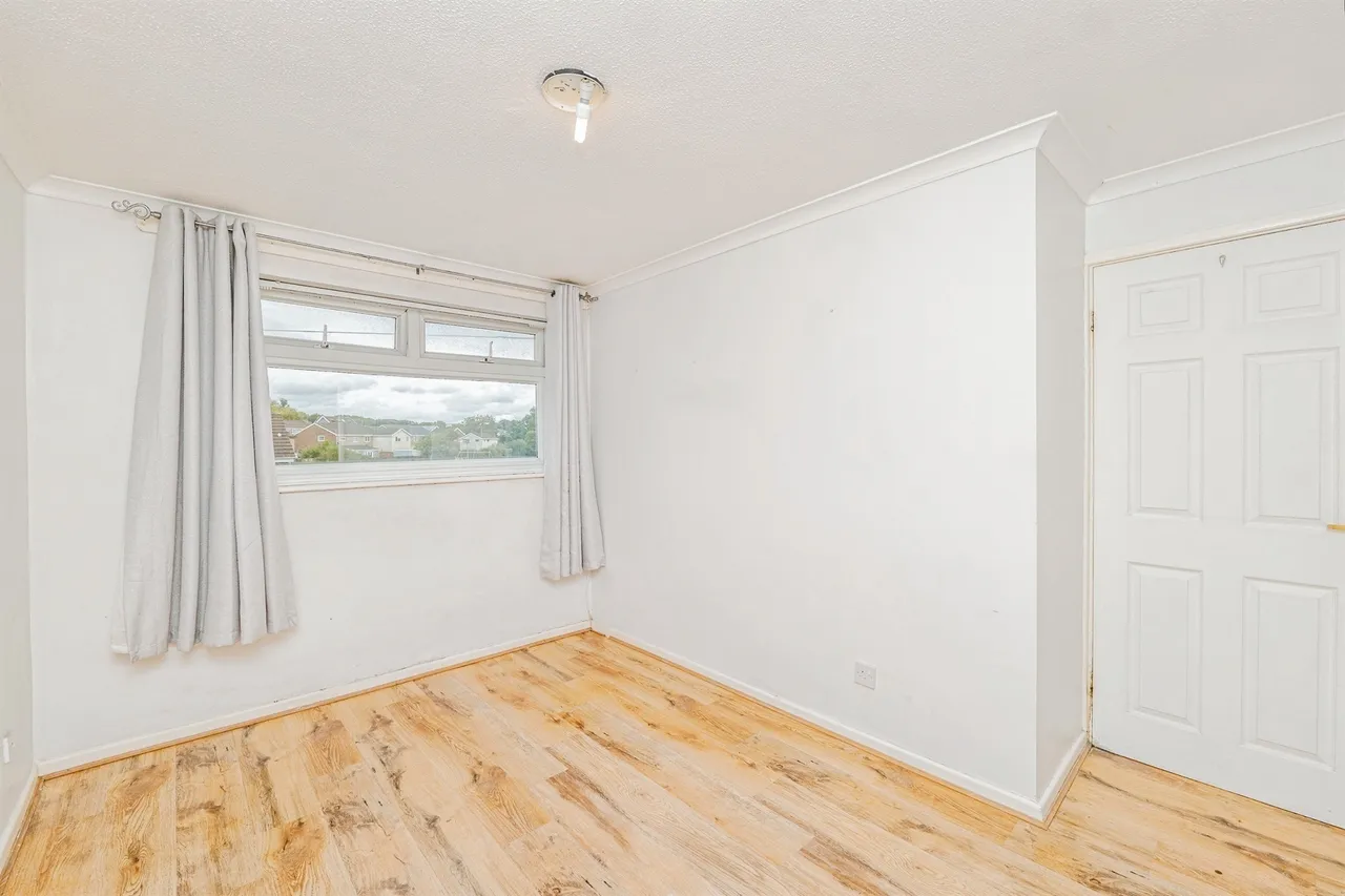 Ffordd Yr Afon Bridgend, CF31, photo 12