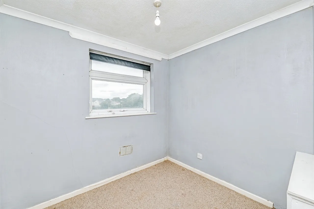 Ffordd Yr Afon Bridgend, CF31, photo 16