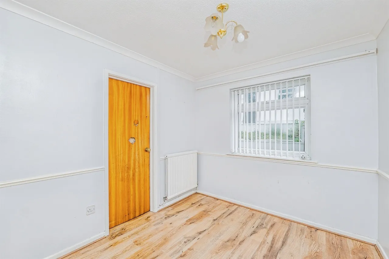Ffordd Yr Afon Bridgend, CF31, photo 6