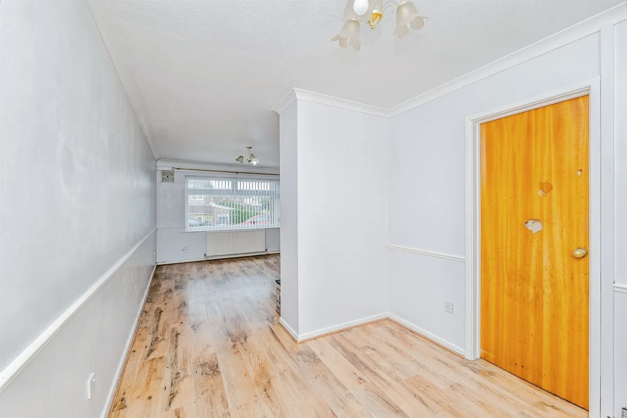 Ffordd Yr Afon Bridgend, CF31, photo 5
