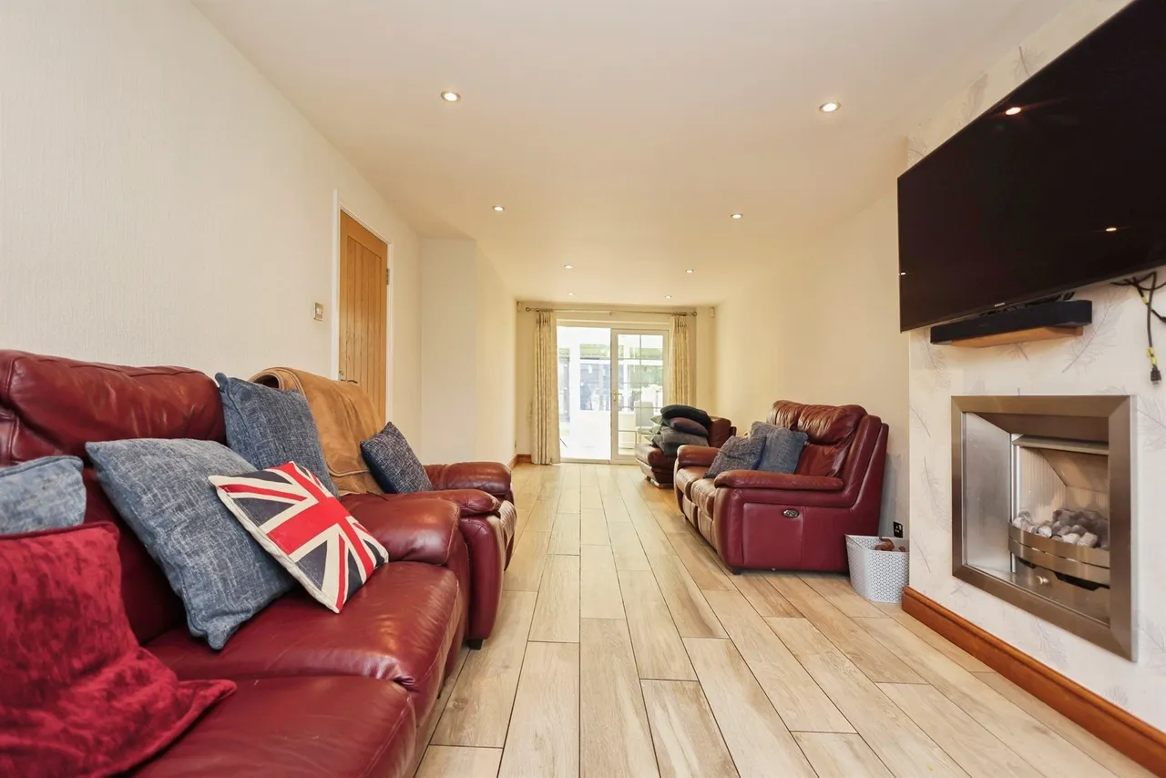 Tarry Hollow Road, Brierley Hill, DY5, photo 4