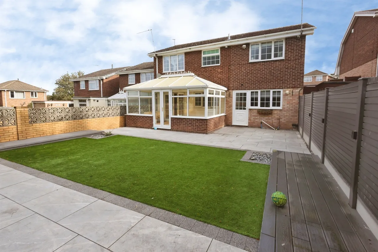 Tarry Hollow Road, Brierley Hill, DY5, photo 2