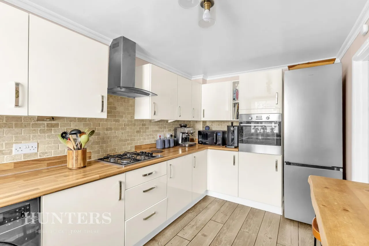 Shopwood Way, Littleborough, OL15, photo 7