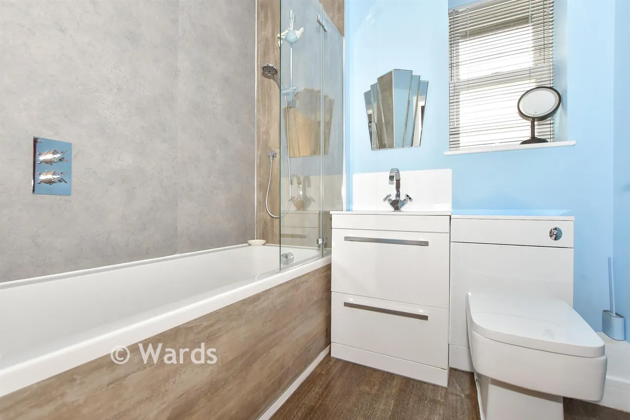 Brewers Close, Lydd, TN29, photo 11