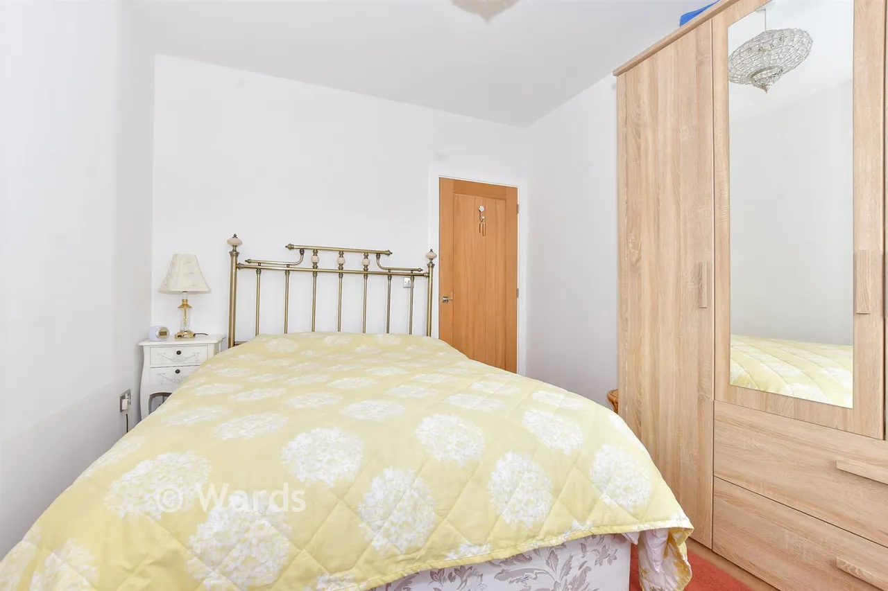 Brewers Close, Lydd, TN29, photo 8