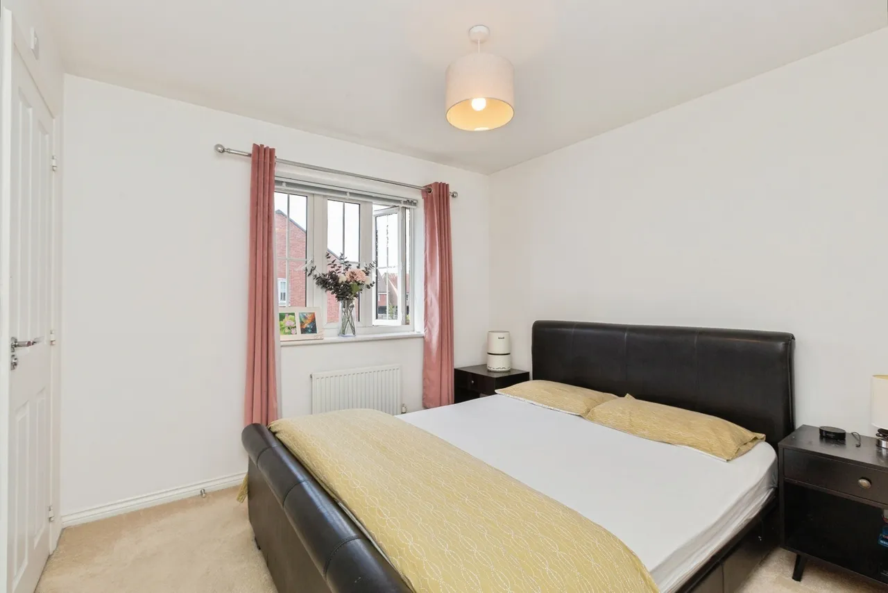 Merton Close, Aylesbury, HP18, photo 5