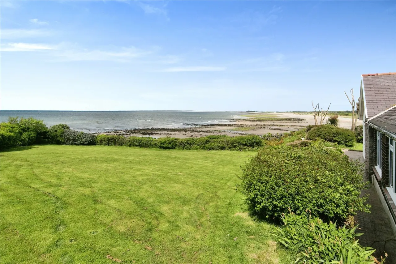 Pontllyfni, Caernarfon, LL54, photo 11