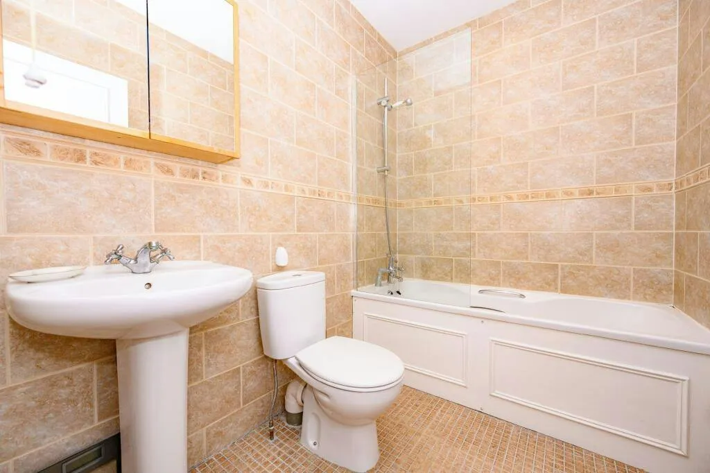 Mallard Road, Leavesden Court Mallard Road, WD5, photo 9