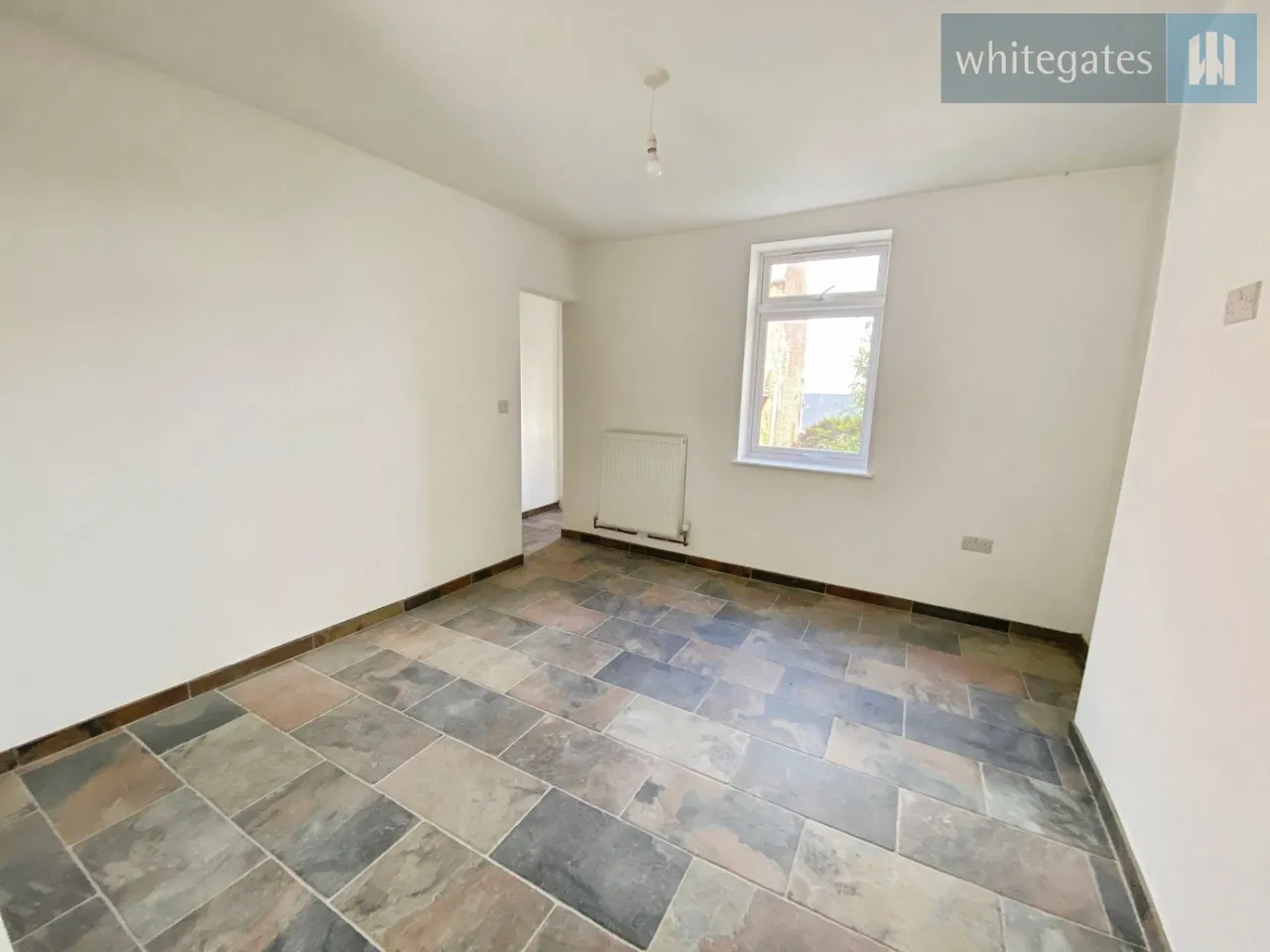 Top Road, Summerhill, LL11, photo 5
