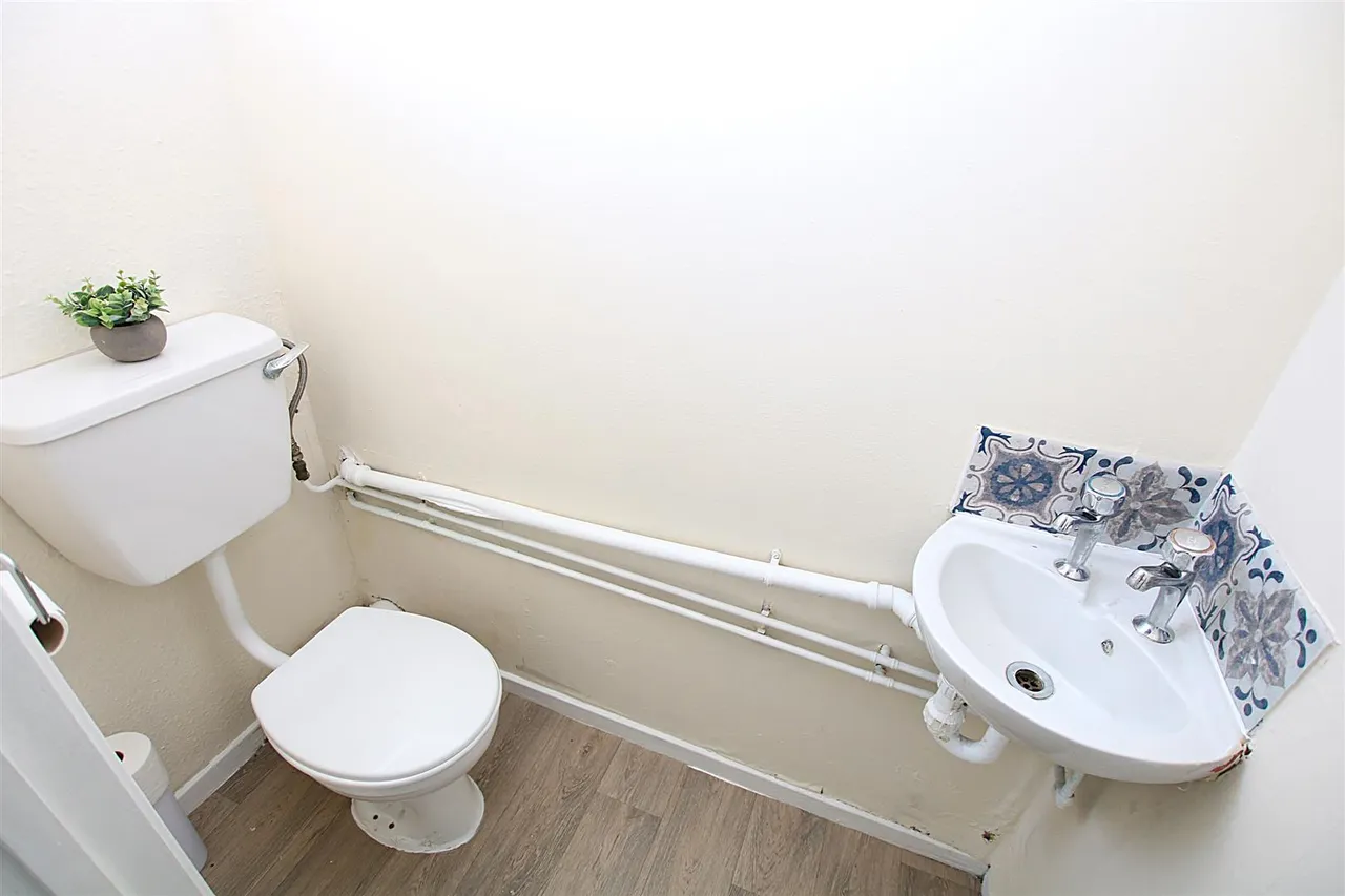 Alder Court, Thorplands, photo 6