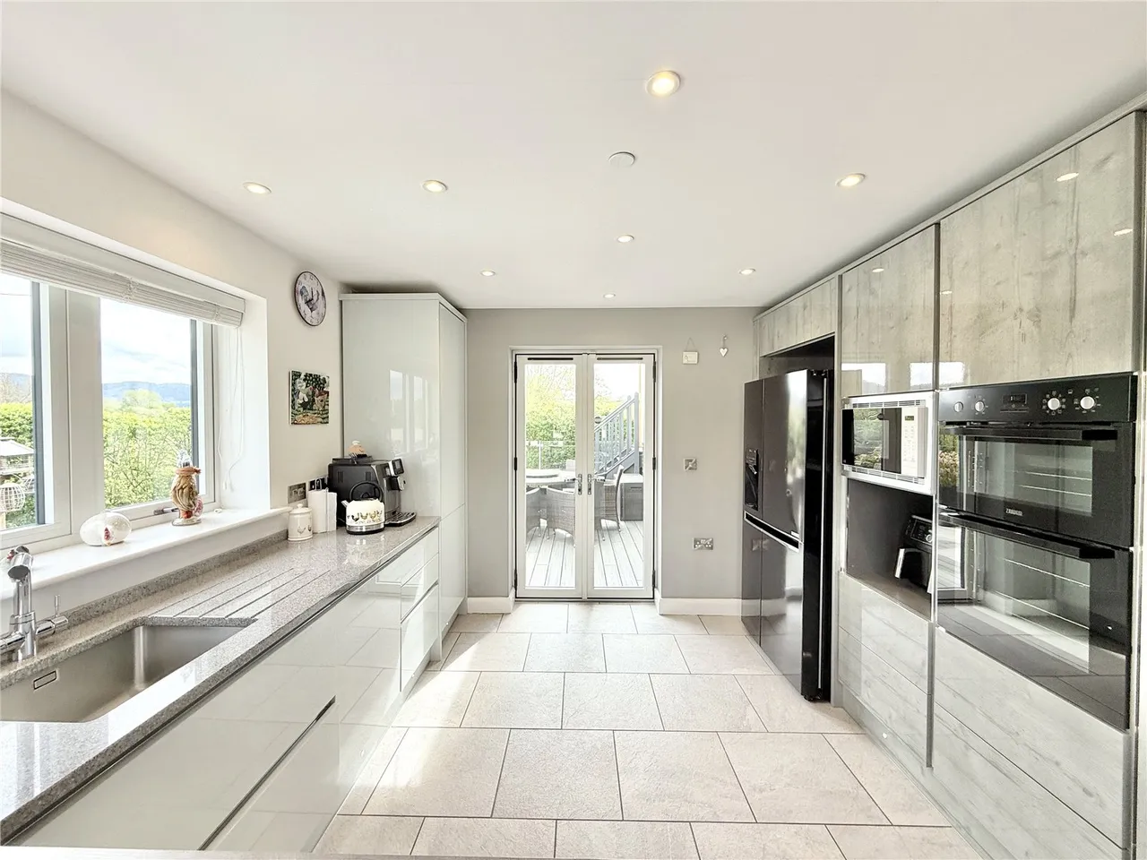 Pool Quay, Welshpool, photo 8