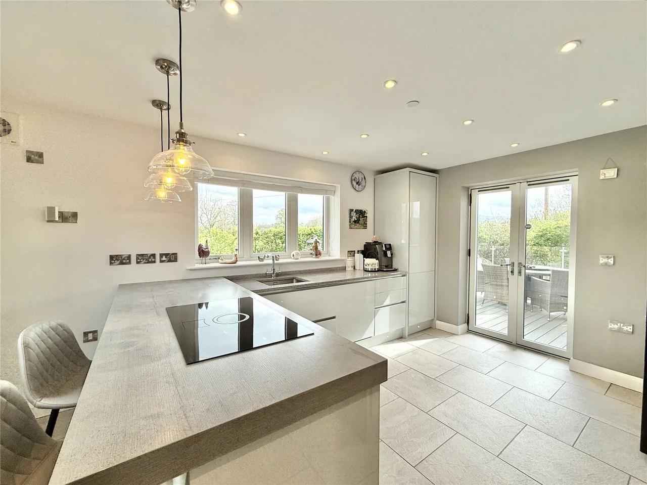 Pool Quay, Welshpool, photo 7
