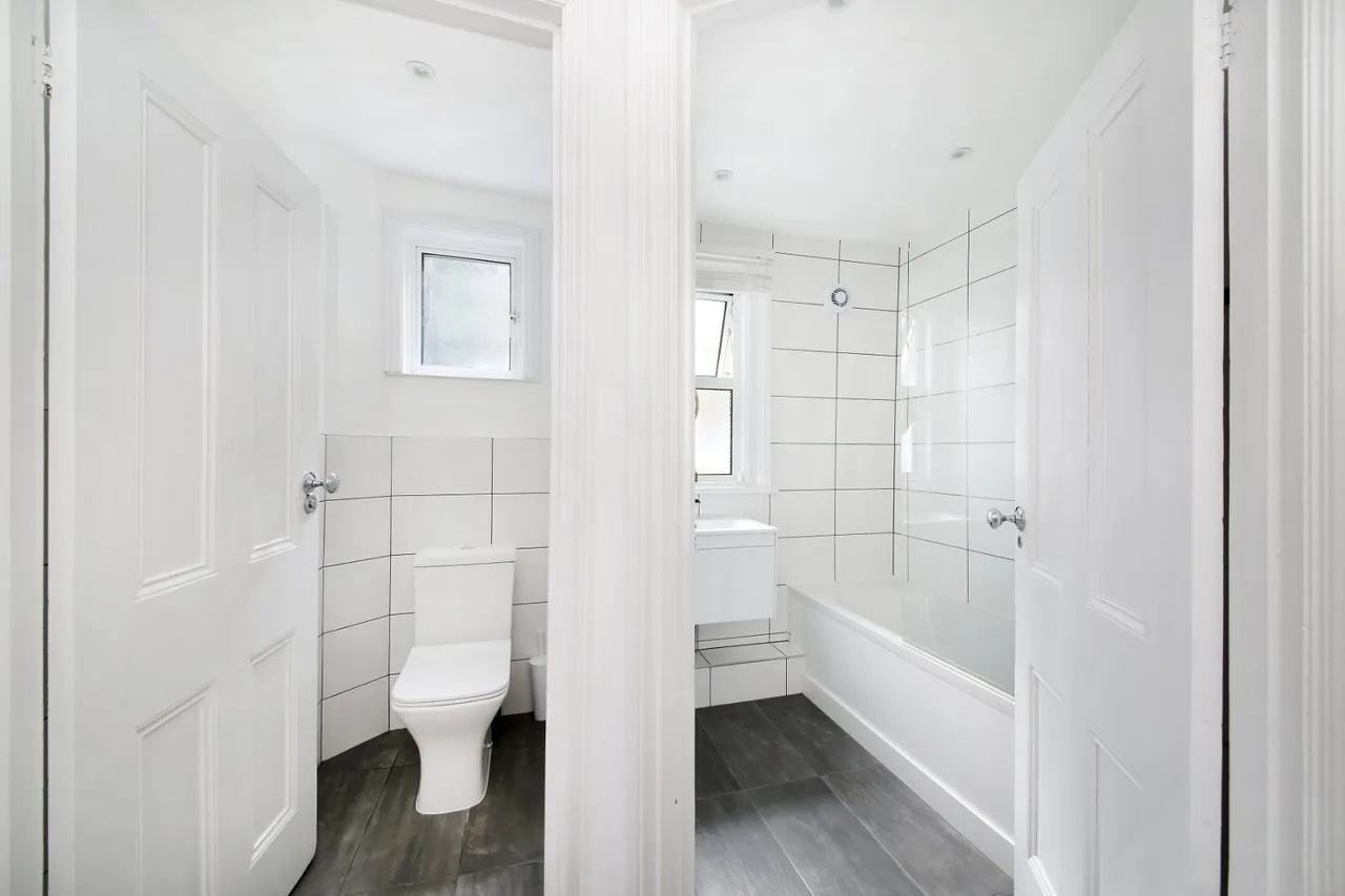 Fairmount Road, London, SW2, photo 9