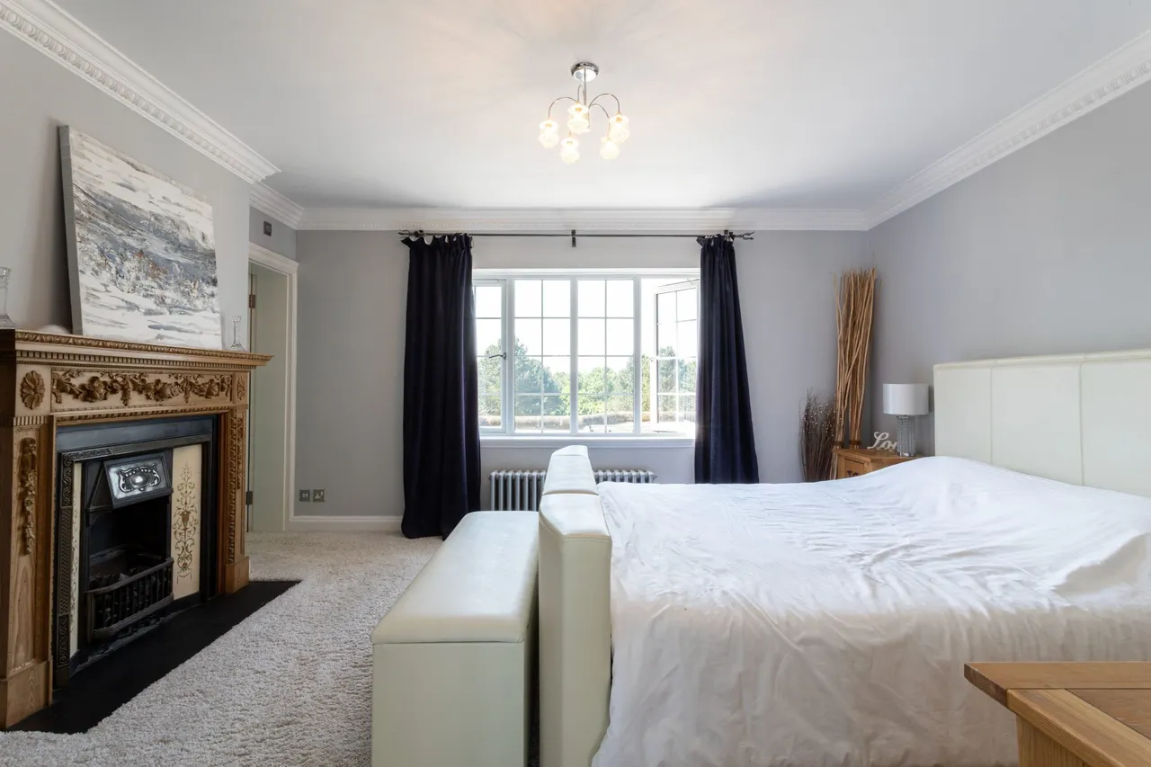 High Barn Church Lane, Finchampstead, Wokingham, RG40 4LR, photo 21
