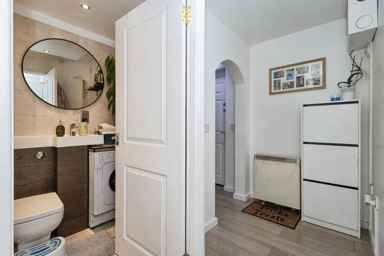 Downes Way, Manchester, Greater Manchester, M22, photo 14