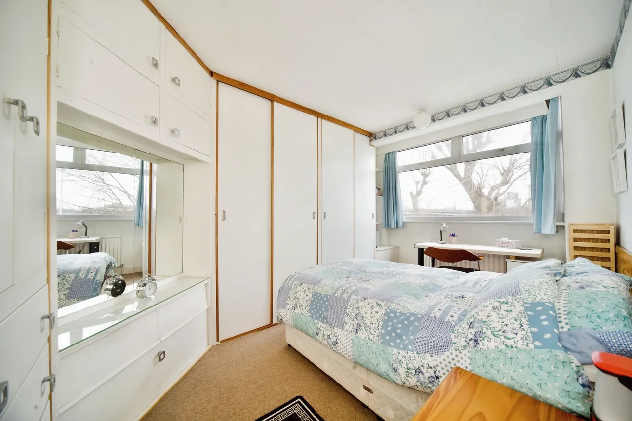 Stevenage Road, East Ham, London, E6, photo 6