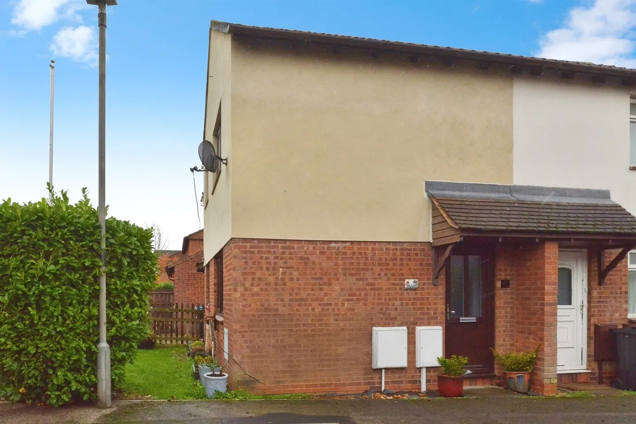 1 bed house for sale — Simonsbath, Furzton, Milton Keynes