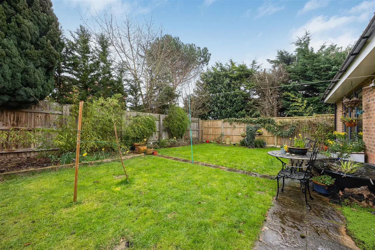 Micklands Road, Caversham, RG4, photo 12