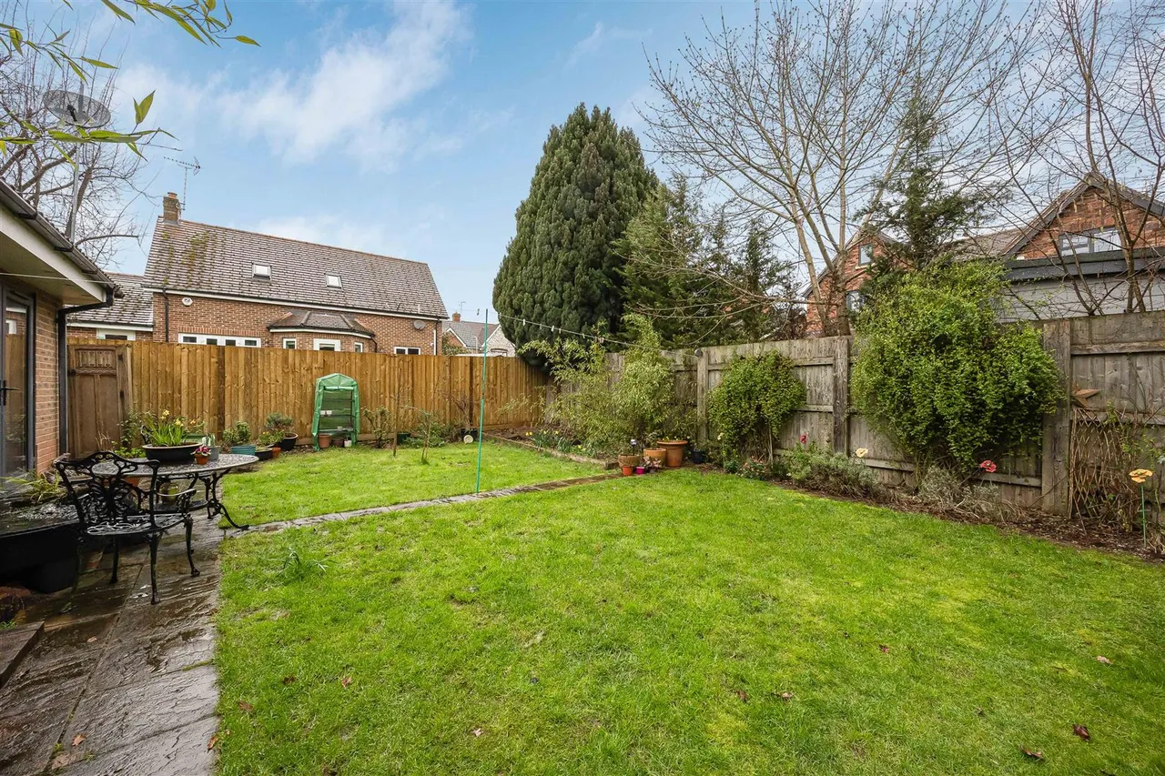 Micklands Road, Caversham, RG4, photo 15