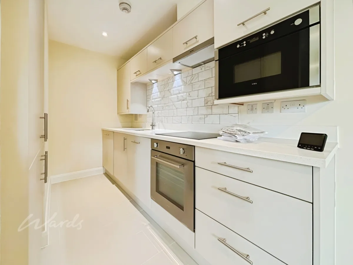 Maidstone Road, Paddock Wood, TN12, photo 2