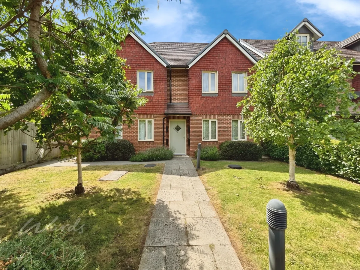 2 bed flat to rent, Maidstone Road, Paddock Wood, TN12