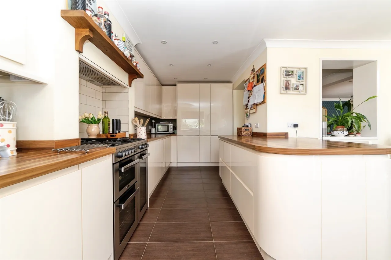 Nutcroft, Datchworth, SG3, photo 7