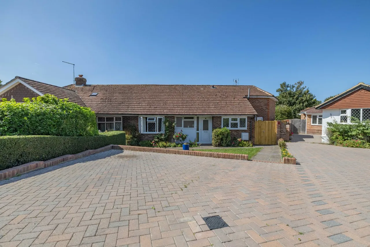 4 bed house for sale, St. Lawrence Close, Canterbury, CT1
