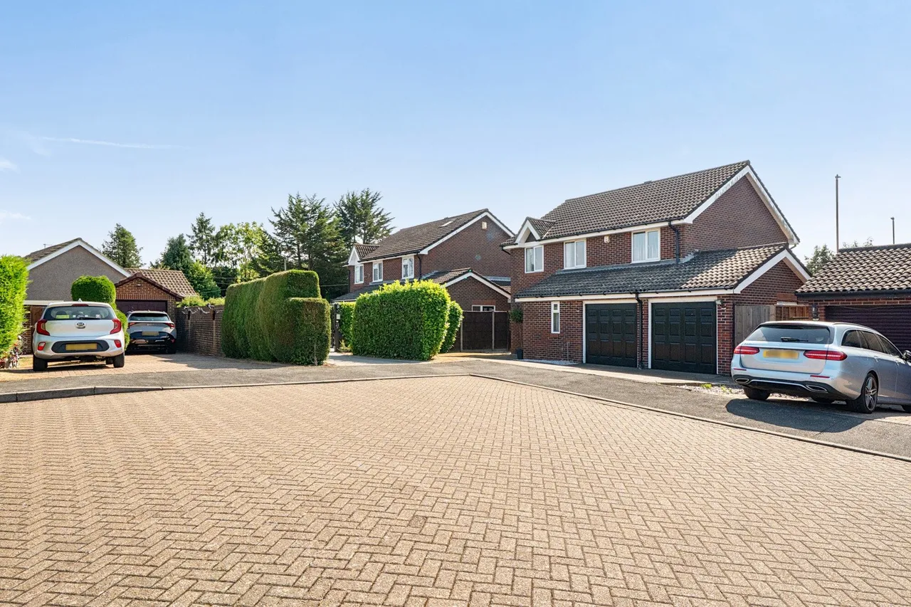 4 bed house for sale — Howells Close, Sevenoaks, TN15