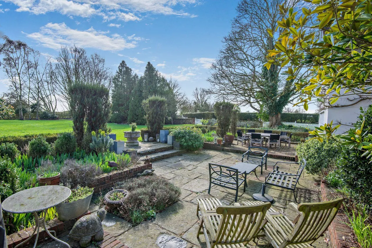 Grange Green, Tilty, Dunmow, Essex, CM6 2EQ, photo 4