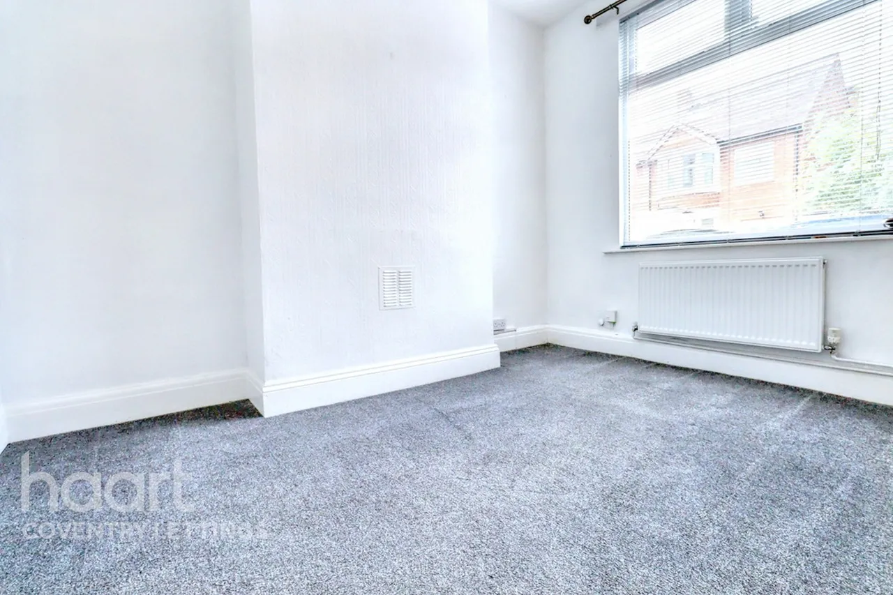 Hollis Road, CV3, photo 3