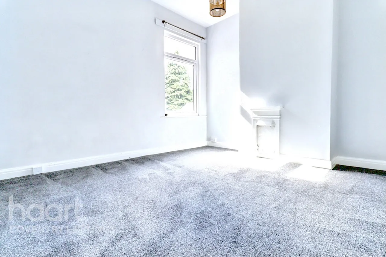 Hollis Road, CV3, photo 8