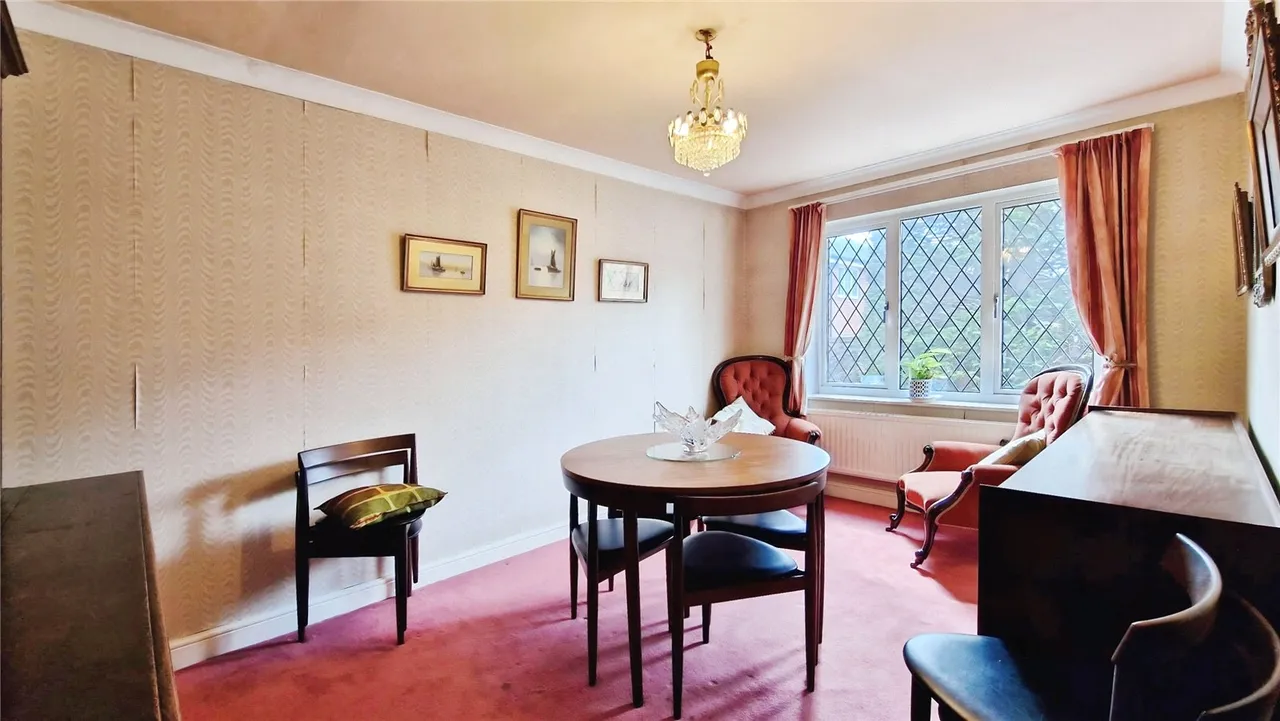 Roughgrove Copse, Binfield, Bracknell, Berkshire, RG42 4EZ, photo 10