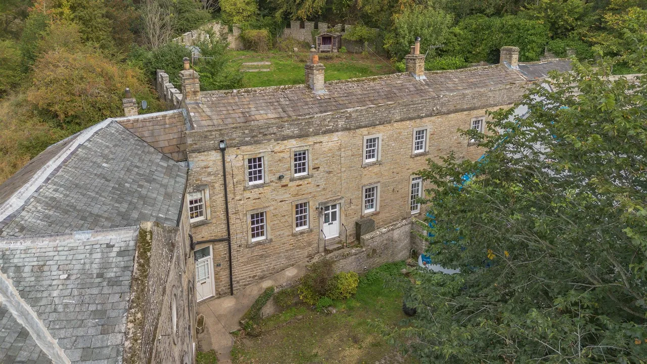 4 bed house for sale, West Cottage, Fremington
