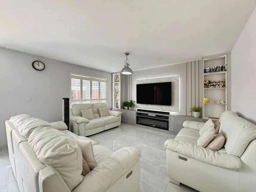Fishers Green Road, Stevenage, Hertfordshire, SG1, photo 6