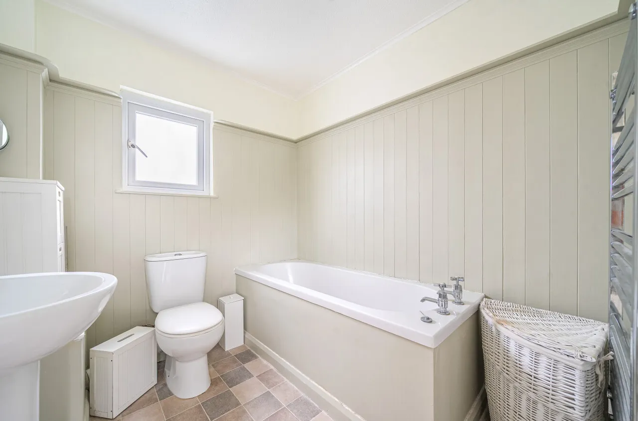 Little Paddocks, Ferring, BN12, photo 12
