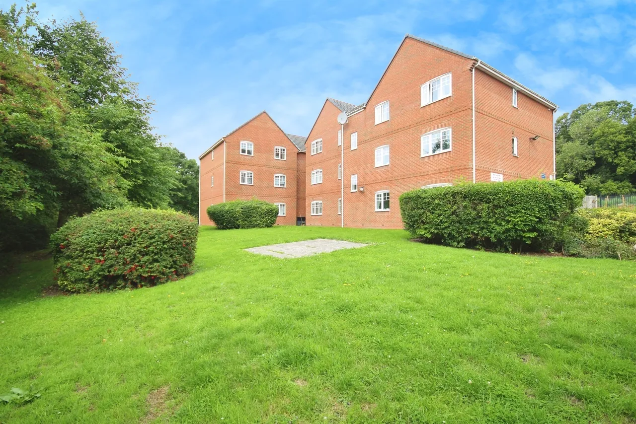 2 bed flat for sale, Nickson Road, Coventry, CV4