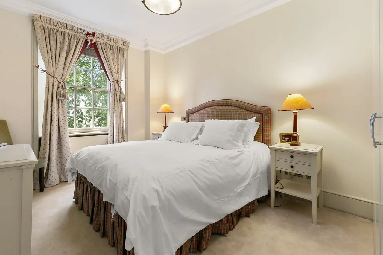 Lowndes Square, Knightsbridge, SW1X, photo 2