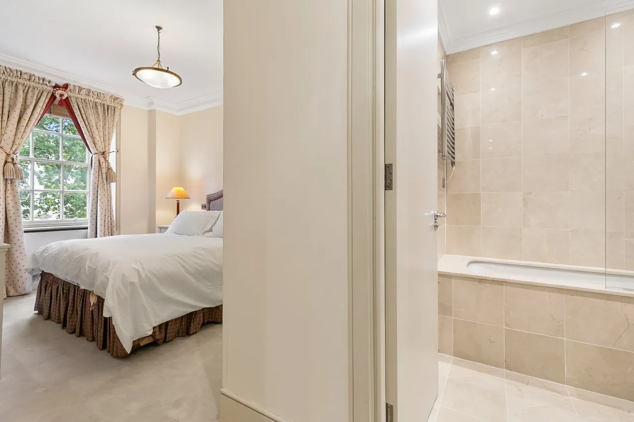 Lowndes Square, Knightsbridge, SW1X, photo 5
