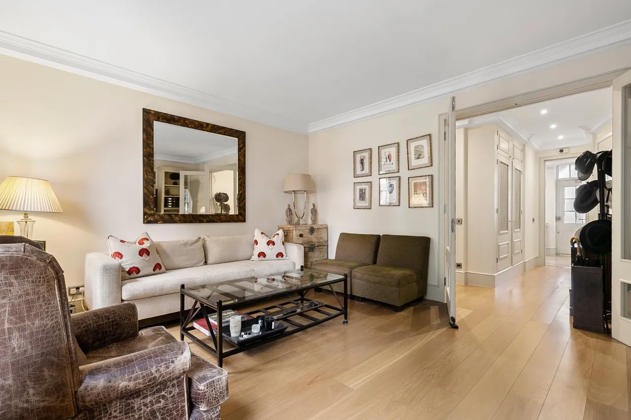 Lowndes Square, Knightsbridge, SW1X, photo 11