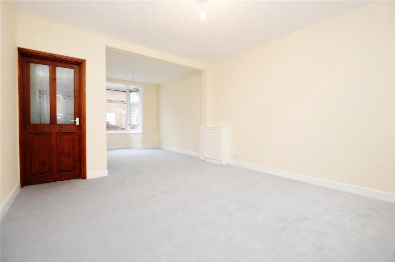 Cardiff Road, Reading, RG1, photo 2
